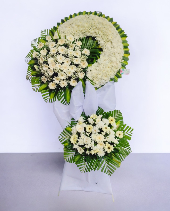 Vòng Hoa Chia Buồn Cúc Trắng