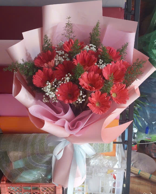BÓ HOA ĐỒNG TIỀN
